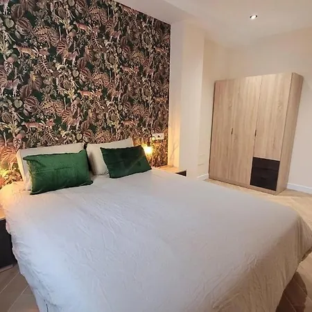 Apartamento Parking Privado Comunitario Sin Plaza Reservada